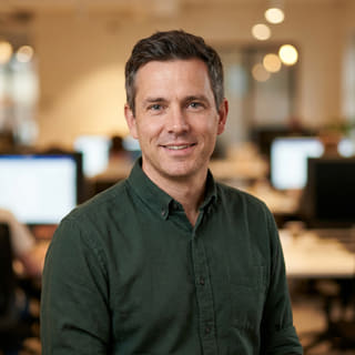 Daniel Carter, Chief Technology Officer at Larkspur Fondvik, shown in a profile image